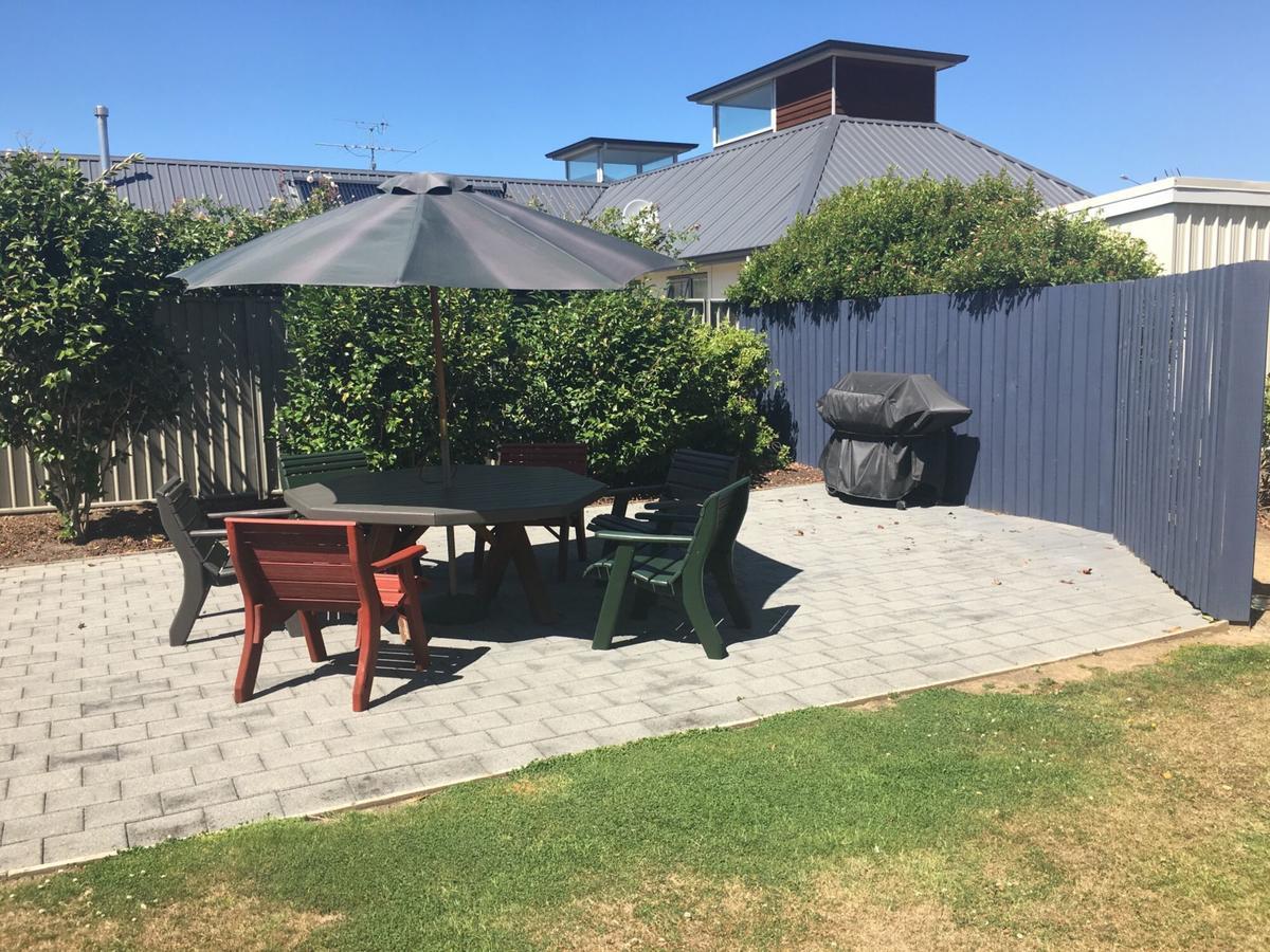 Bella Vista Motel Mosgiel Exteriör bild